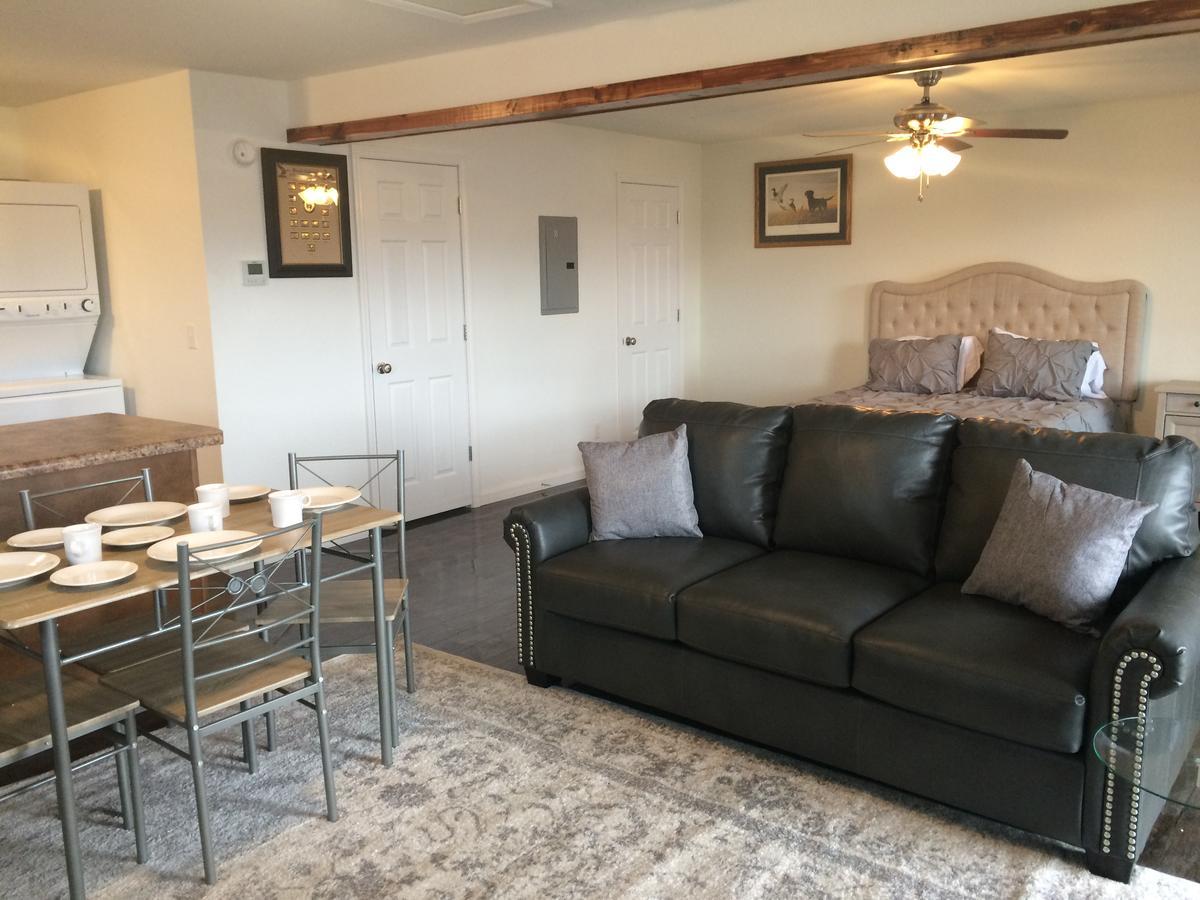 Anchor Inn And Suites Jamestown エクステリア 写真